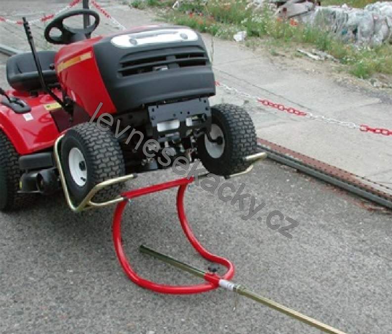 Universāls dārza traktoru koka pacēlājs XLIFT 200 