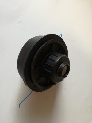 String head for Al-Ko; Hecht; Sharks and other trimmers - right-hand thread (non-original spare part)