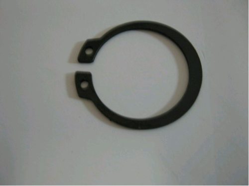 Insurance ring (Seger) on the gearbox shaft of VeGA mowers